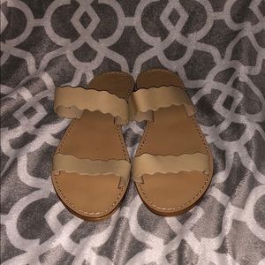 Scallop Sandals